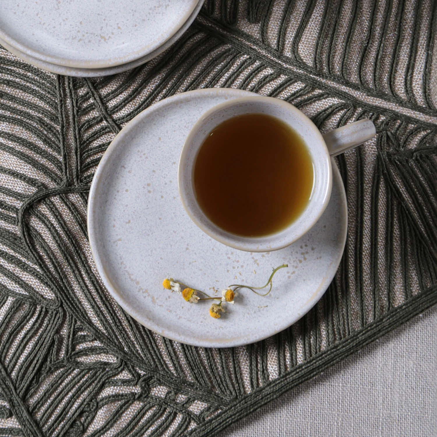 Conjunto com 6 Xícaras De Chá com 6 Pires Descentralizado Latte 170ml