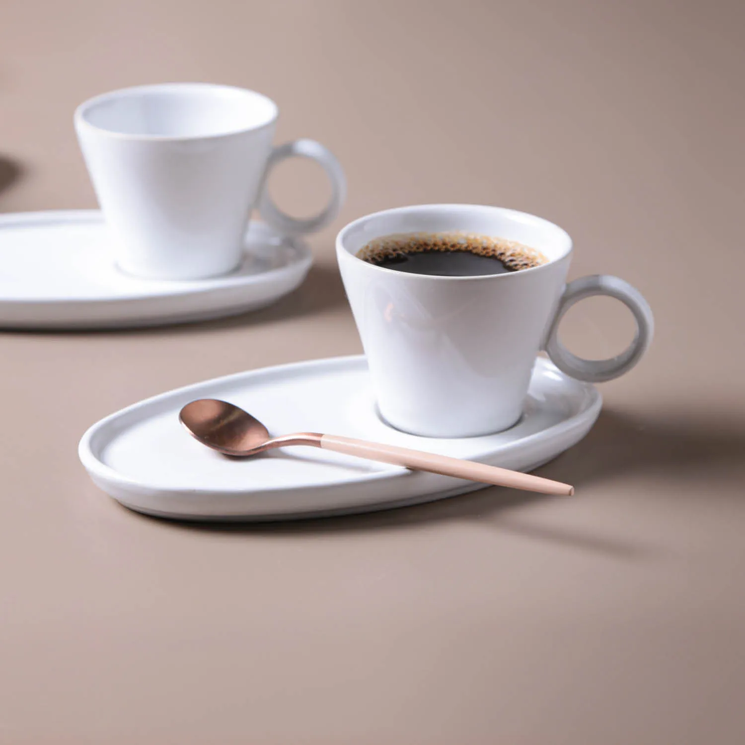 Conjunto com 6 Xícaras de Café Neo com Pires Oval New White 110ml