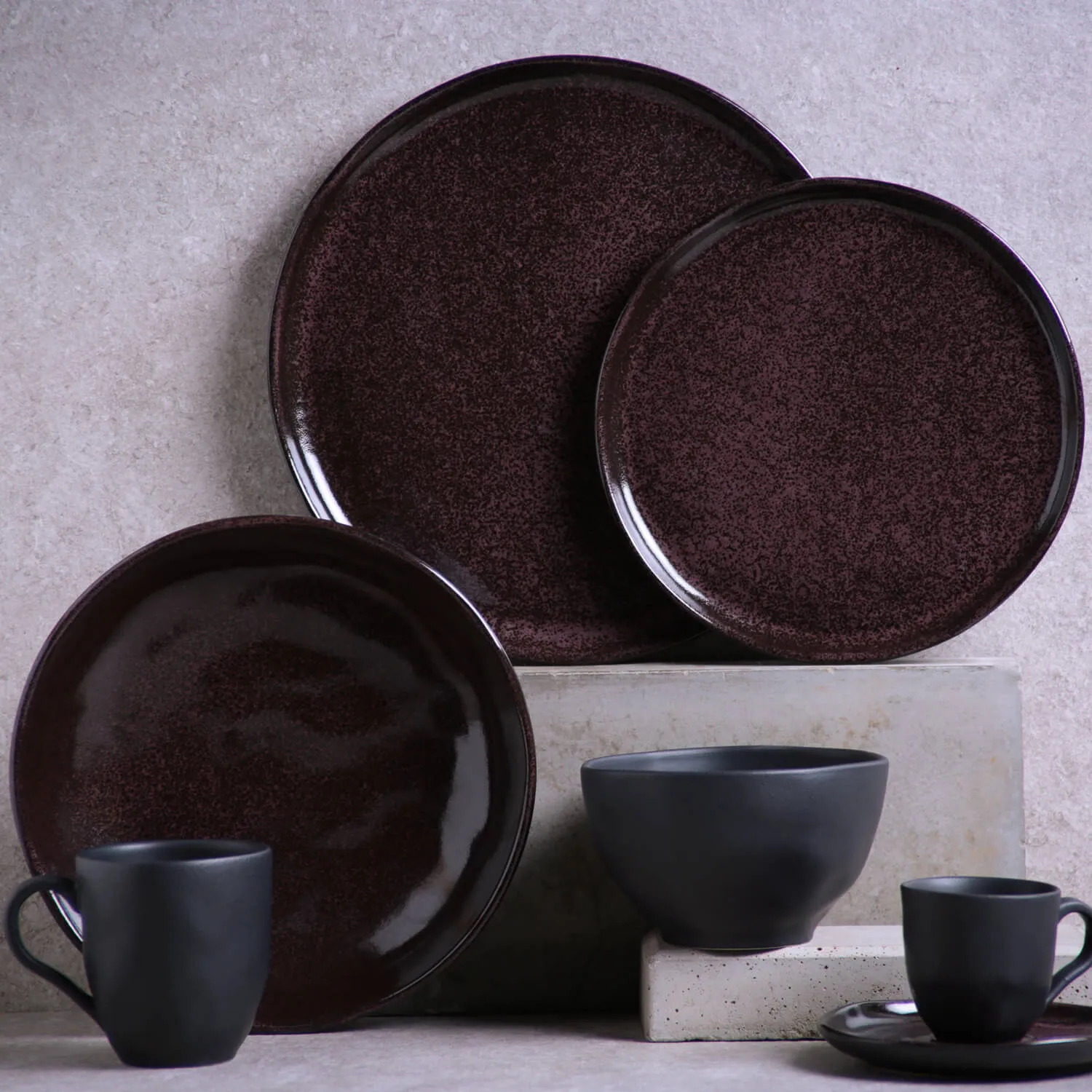 CONJUNTO C/ 6 PRATOS DE SOBREMESA BIO STONEWARE GRAPE MATTE Ø 21,5cm
