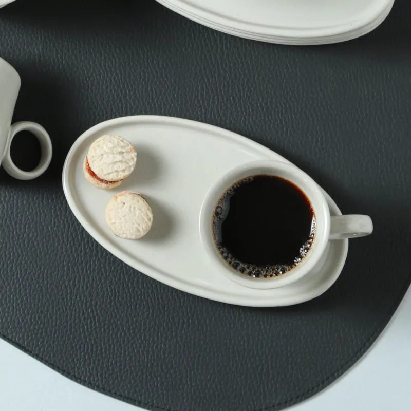 Conjunto com 6 Xícaras de Café Neo com Pires Oval Clay 110ml