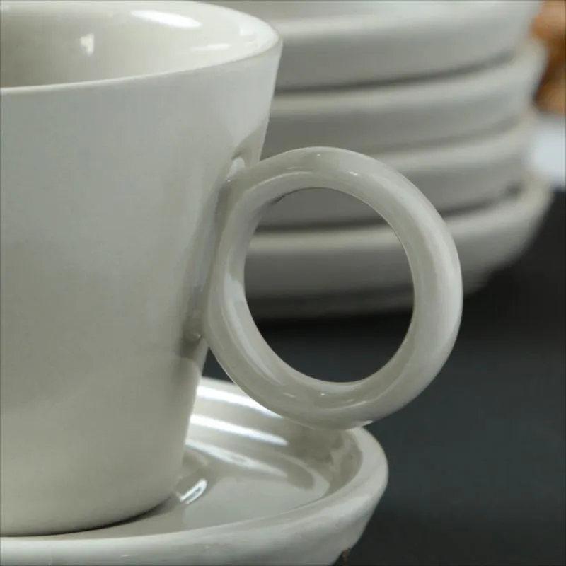 Conjunto com 6 Xícaras de Café Neo com Pires Oval Clay 110ml