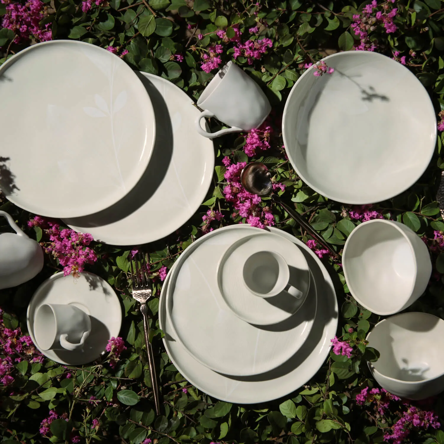 Conjunto com 6 Xícaras de Café com Pires Bio Stoneware Açucena 120ml