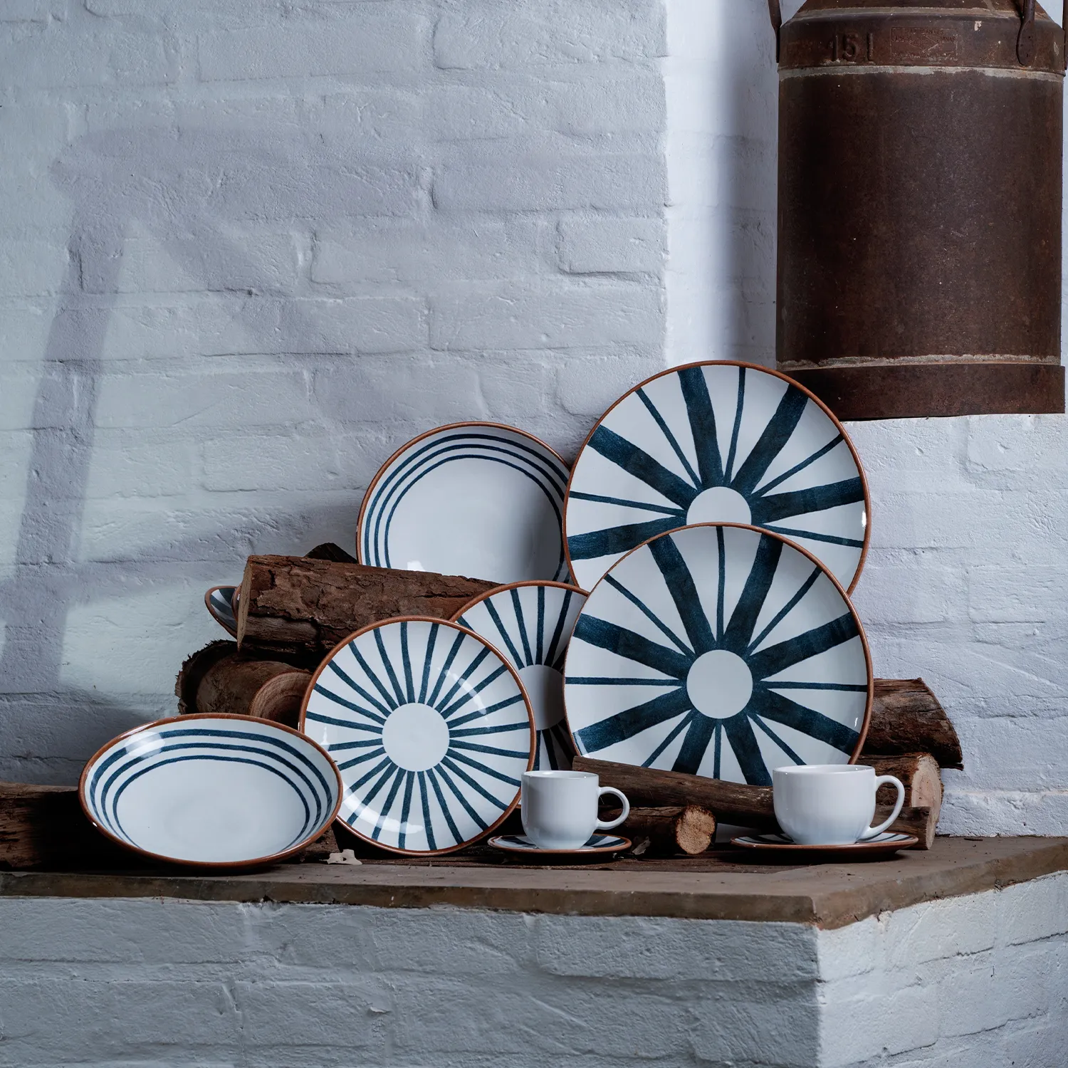 Conjunto com 6 Xícaras de Café com Pires Coup Stoneware Trópico 97ml