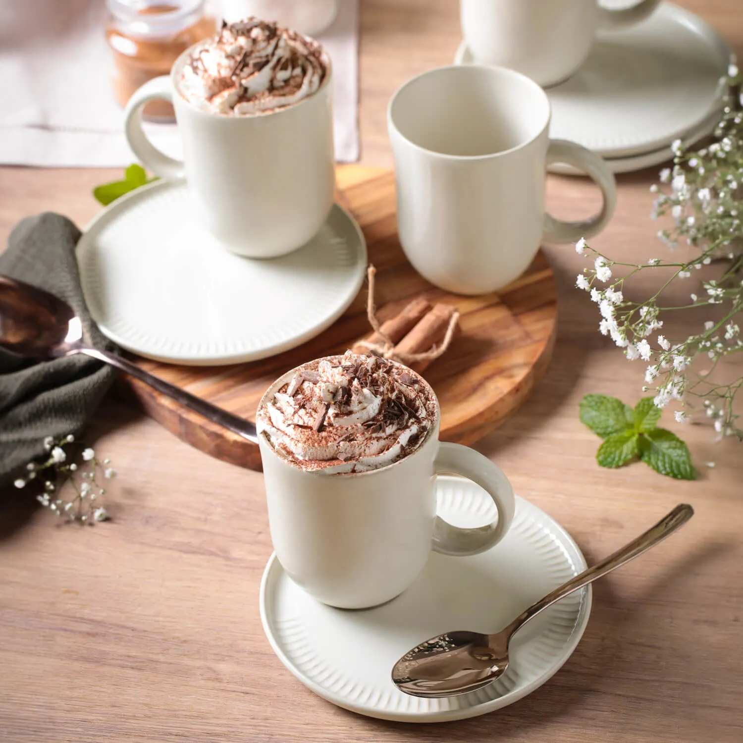Kit Canecas Coup Stoneware com Pires Clay 330ML